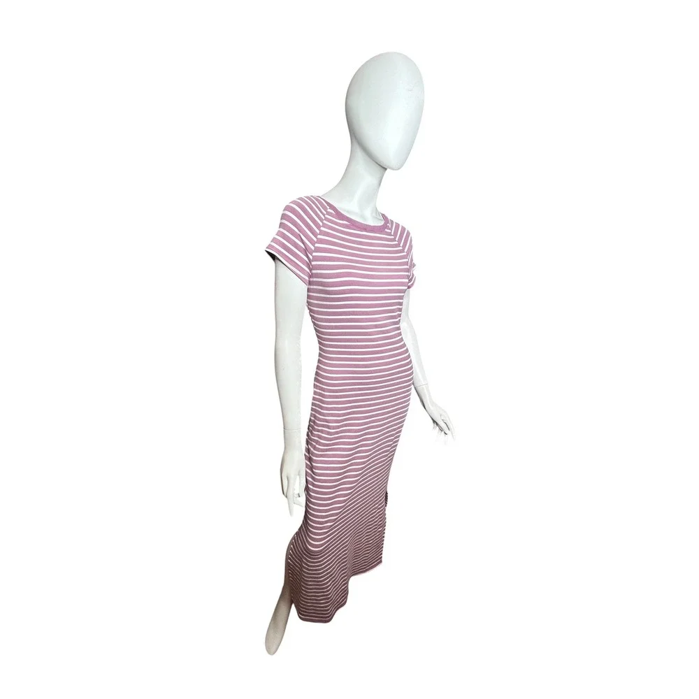 GILLI LOGAN FITTED T-SHIRT MAXI DRESS STRIPE PURPLE SIZE MEDIUM NWT